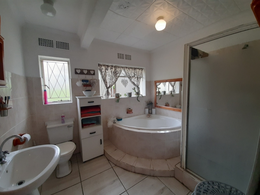 3 Bedroom Property for Sale in Chiselhurst Eastern Cape